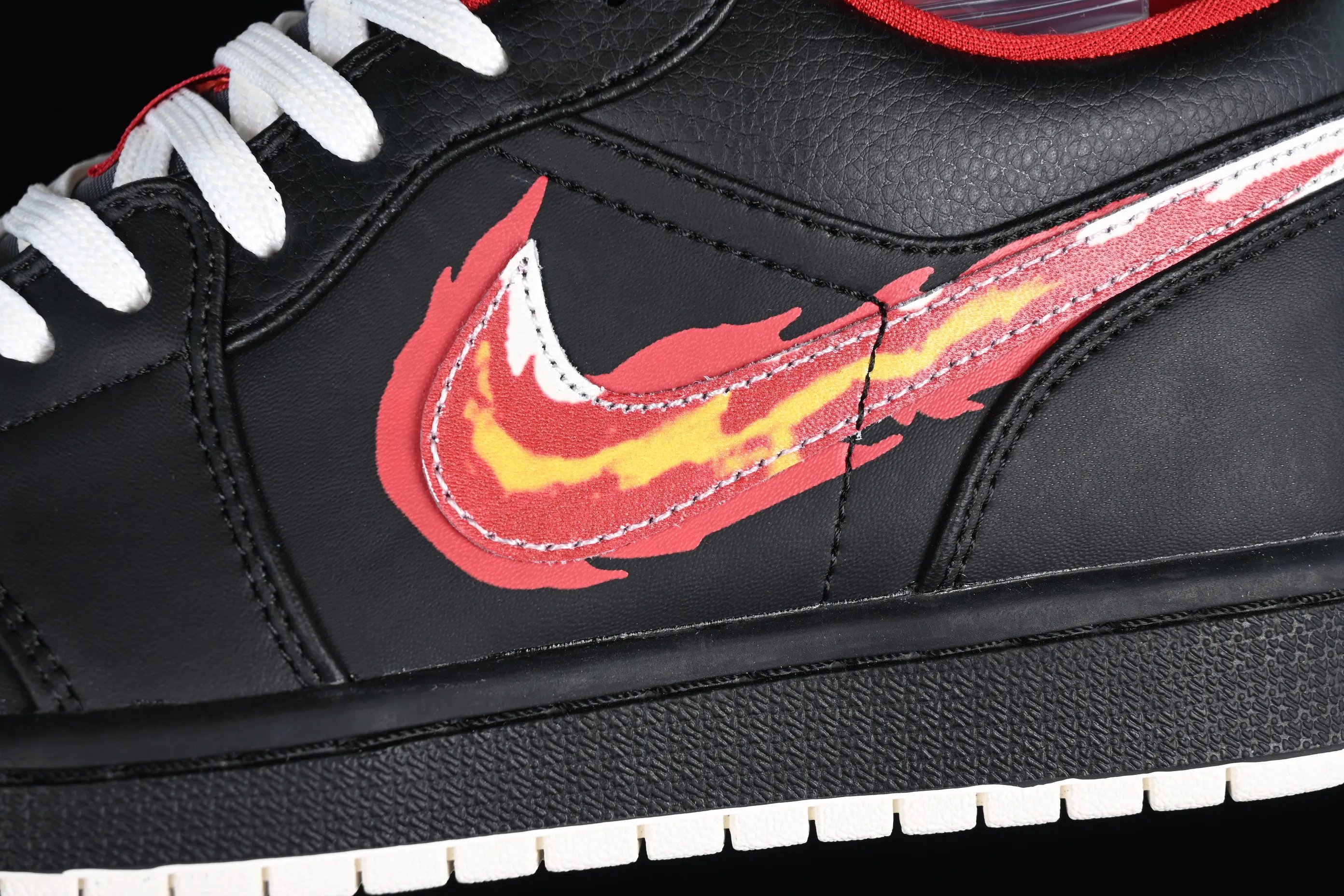 All categories Air Jordan Jordan series basketball shoes Air Jordan 1 Low Air Jordan 1 Low "Flaming Swoosh" AJ1 Joe 1 black red flame FJ7073-010